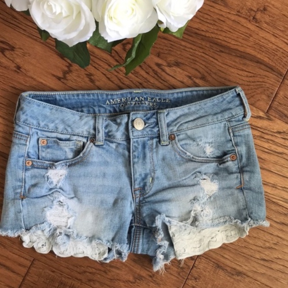 American Eagle Outfitters Stretch Distressed Shortie Shorts Lace Pockets Size 0